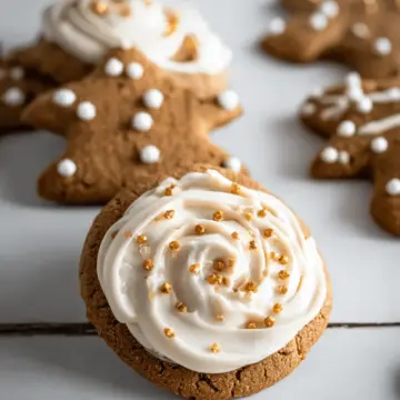 Crumbl Gingerbread Cookie Recipe