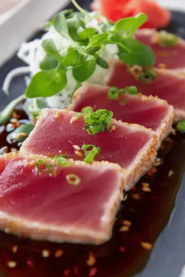 Tuna Tataki (Seared Tuna) with Ponzu