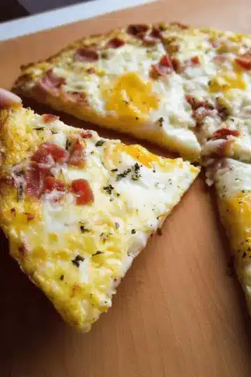 Fast Pizza Eggs (Omelette Pizza)
