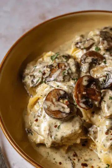 Gorgonzola Truffle Cream Sauce with Mushrooms