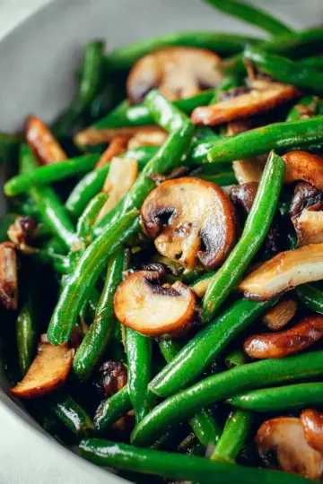 Green Beans and Mushrooms