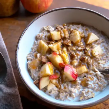 Apple Cinnamon Oatmeal