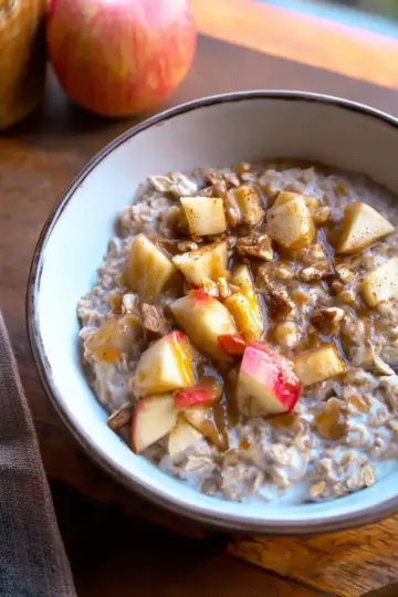 Apple Cinnamon Oatmeal