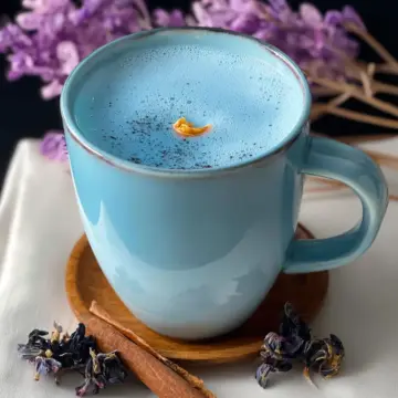 Moon Milk Tea – A Magical Blue Bedtime Drink