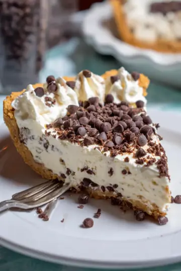 Chocolate Chip Cannoli Pie