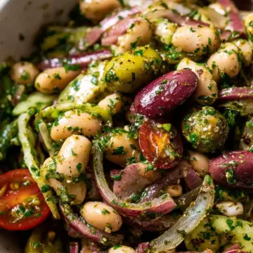Marinated Za’atar Bean Salad