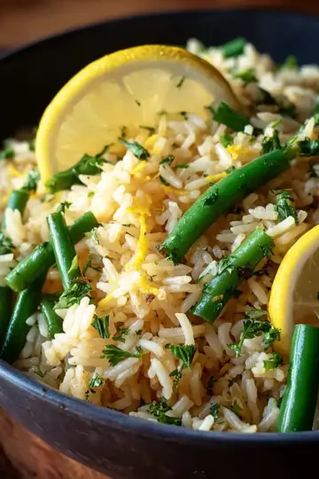 Easy One Pot Lemon Garlic Rice with Green Beans Recipe You’ll Love