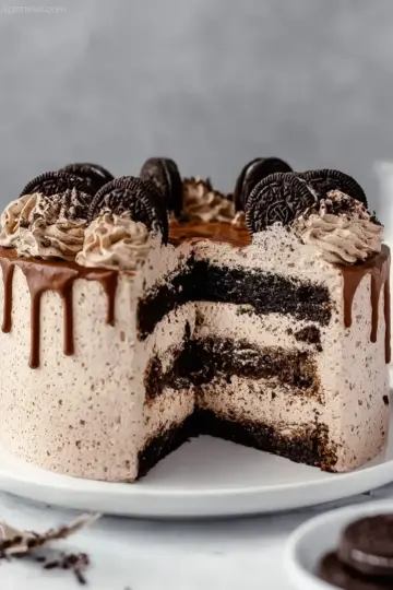 Oreo Cake with Coffee Oreo Buttercream